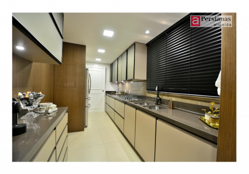 Persiana Horizontal Aluminio / Lamina 25mm / Cor Preto Brilho