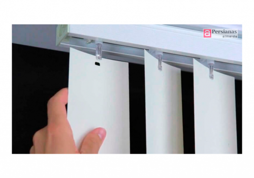 Persiana Vertical PVC / Cor Branco
