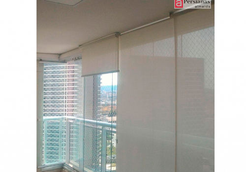Persiana Rolô / Tecido Screen Tela Solar 3% / Cor Branco