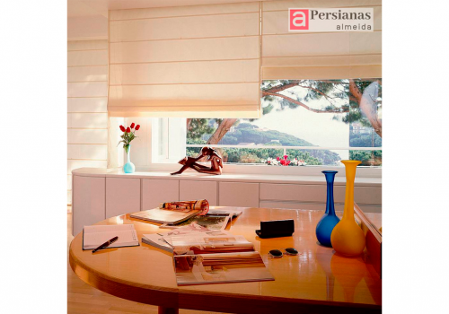 Persiana Romana / Tecido Linho / Cor Branco